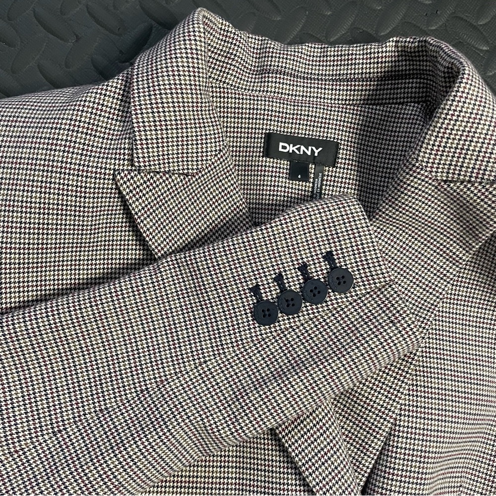 DKNY Women's Houndstooth Double Breasted Blazer Tan Brown Black Size 4‎